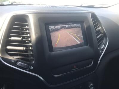 2019 Jeep Cherokee Latitude   - Photo 15 - Houston, TX 77083