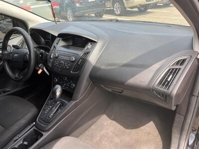 2018 Ford Focus SE   - Photo 23 - Houston, TX 77083