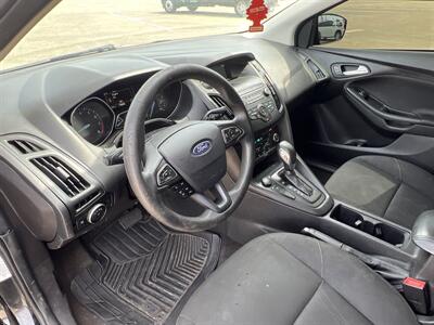 2018 Ford Focus SE   - Photo 11 - Houston, TX 77083