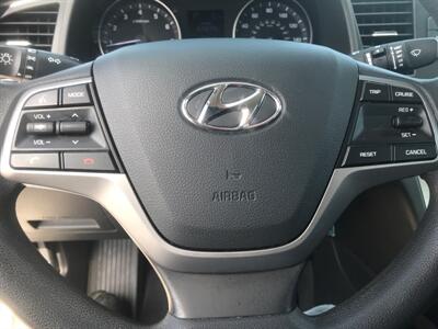 2018 Hyundai ELANTRA SE   - Photo 13 - Houston, TX 77083