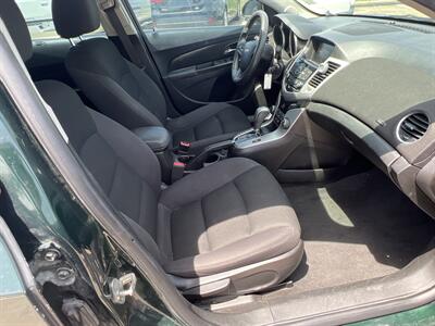 2015 Chevrolet Cruze 1LT Auto   - Photo 20 - Houston, TX 77083