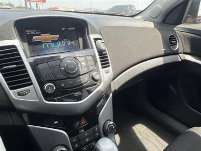 2015 Chevrolet Cruze 1LT Auto   - Photo 12 - Houston, TX 77083