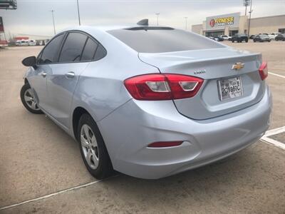 2017 Chevrolet Cruze LS Auto   - Photo 5 - Houston, TX 77083