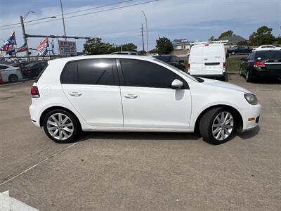 2010 Volkswagen Golf TDI   - Photo 8 - Houston, TX 77083