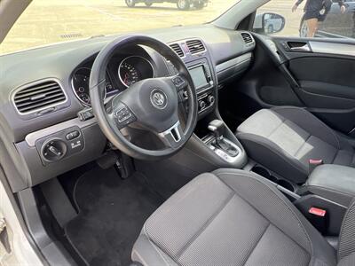 2010 Volkswagen Golf TDI   - Photo 10 - Houston, TX 77083