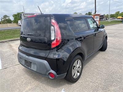 2016 Kia Soul   - Photo 8 - Houston, TX 77083
