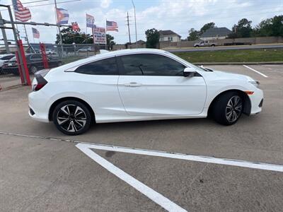 2017 Honda Civic EX-T   - Photo 8 - Houston, TX 77083