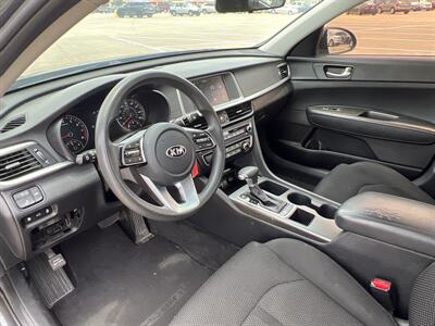 2019 Kia Optima LX   - Photo 11 - Houston, TX 77083
