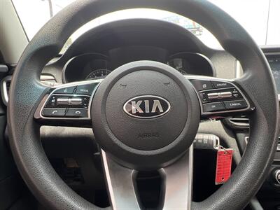 2019 Kia Optima LX   - Photo 13 - Houston, TX 77083