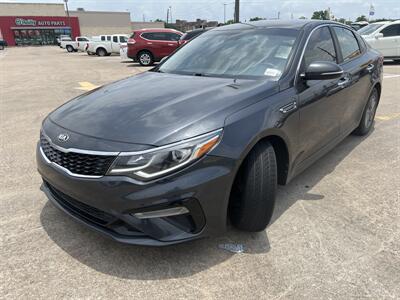 2019 Kia Optima LX   - Photo 3 - Houston, TX 77083
