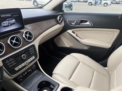 2019 Mercedes-Benz GLA GLA 250   - Photo 18 - Houston, TX 77083