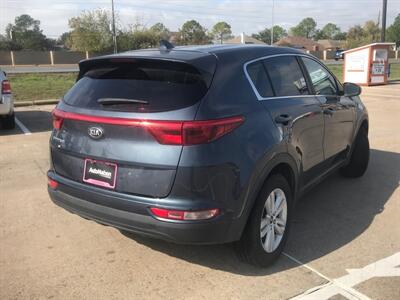 2017 Kia Sportage LX   - Photo 7 - Houston, TX 77083