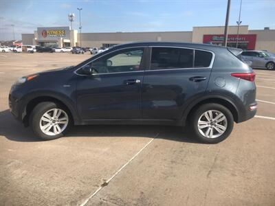 2017 Kia Sportage LX   - Photo 4 - Houston, TX 77083