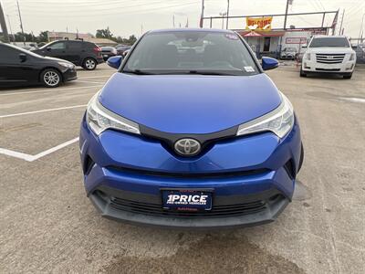 2018 Toyota C-HR XLE   - Photo 2 - Houston, TX 77083