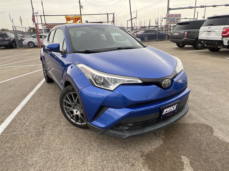 2018 Toyota C-HR XLE  