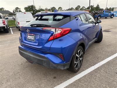2018 Toyota C-HR XLE   - Photo 7 - Houston, TX 77083
