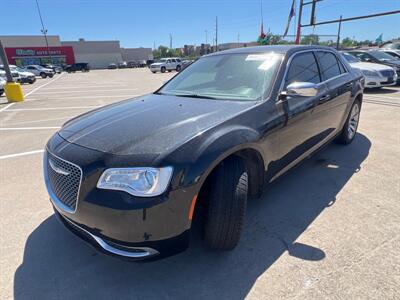 2019 Chrysler 300 Series Touring   - Photo 3 - Houston, TX 77083