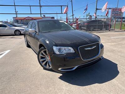 2019 Chrysler 300 Series Touring   - Photo 1 - Houston, TX 77083