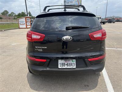 2013 Kia Sportage LX   - Photo 6 - Houston, TX 77083