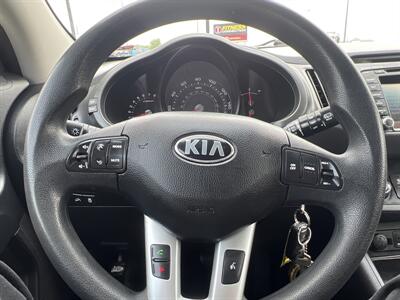 2013 Kia Sportage LX   - Photo 12 - Houston, TX 77083