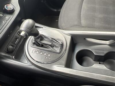 2013 Kia Sportage LX   - Photo 16 - Houston, TX 77083