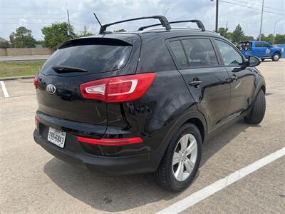 2013 Kia Sportage LX   - Photo 7 - Houston, TX 77083