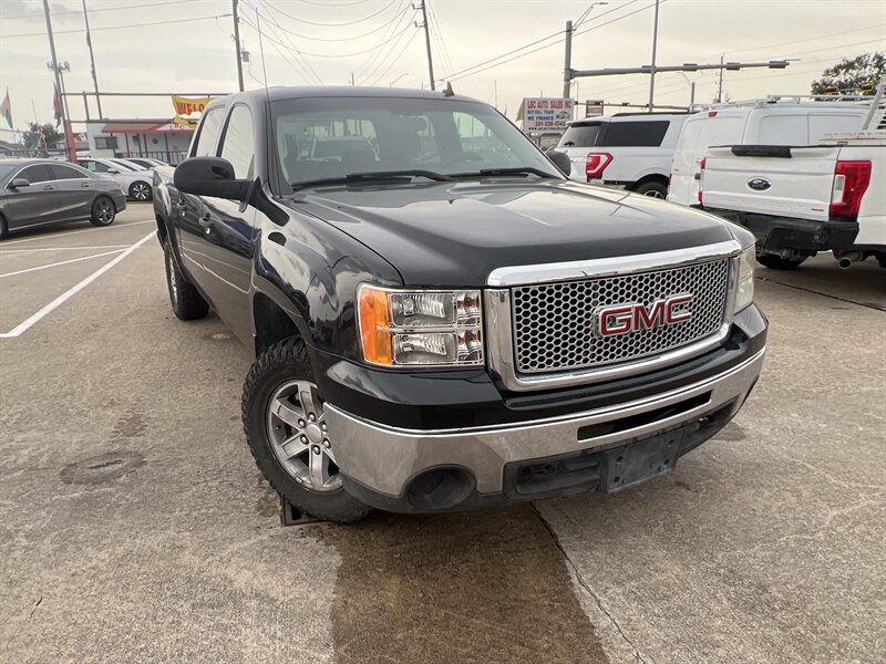 2011 GMC Sierra 1500 SLE - Photo 1 - Houston, TX 77083