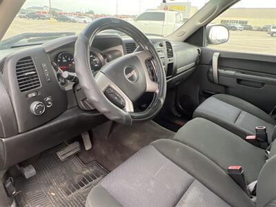 2011 GMC Sierra 1500 SLE   - Photo 11 - Houston, TX 77083