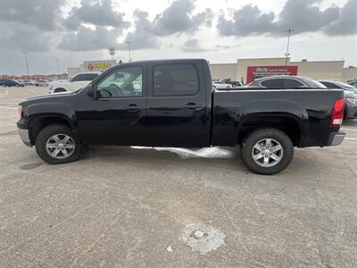 2011 GMC Sierra 1500 SLE   - Photo 4 - Houston, TX 77083