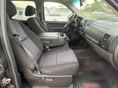 2011 GMC Sierra 1500 SLE   - Photo 21 - Houston, TX 77083