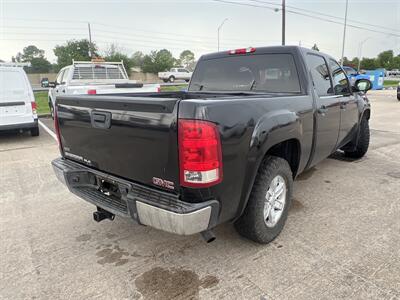 2011 GMC Sierra 1500 SLE   - Photo 8 - Houston, TX 77083