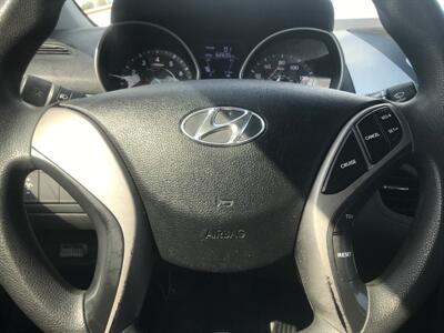 2013 Hyundai ELANTRA GLS   - Photo 12 - Houston, TX 77083