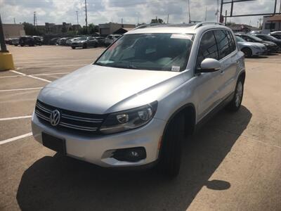 2012 Volkswagen Tiguan S   - Photo 3 - Houston, TX 77083