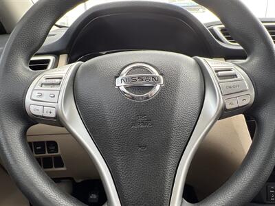 2016 Nissan Rogue S   - Photo 13 - Houston, TX 77083