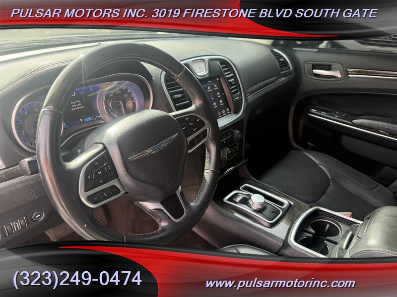 2018 Chrysler 300 Series Limited - Photo 6 - South Gate, CA 90280