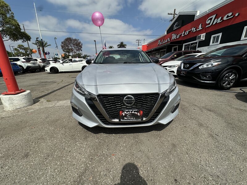 2019 Nissan Altima 2.5 SR  