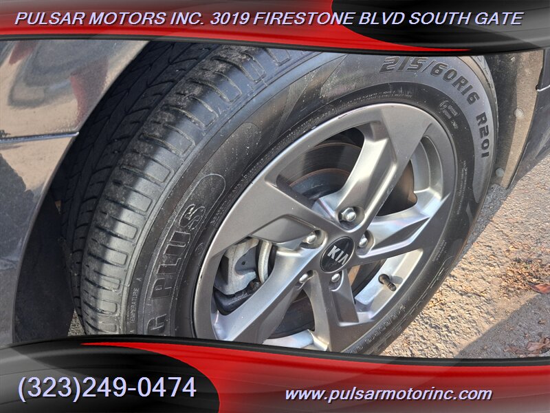 2021 Kia K5 LXS - Photo 14 - South Gate, CA 90280