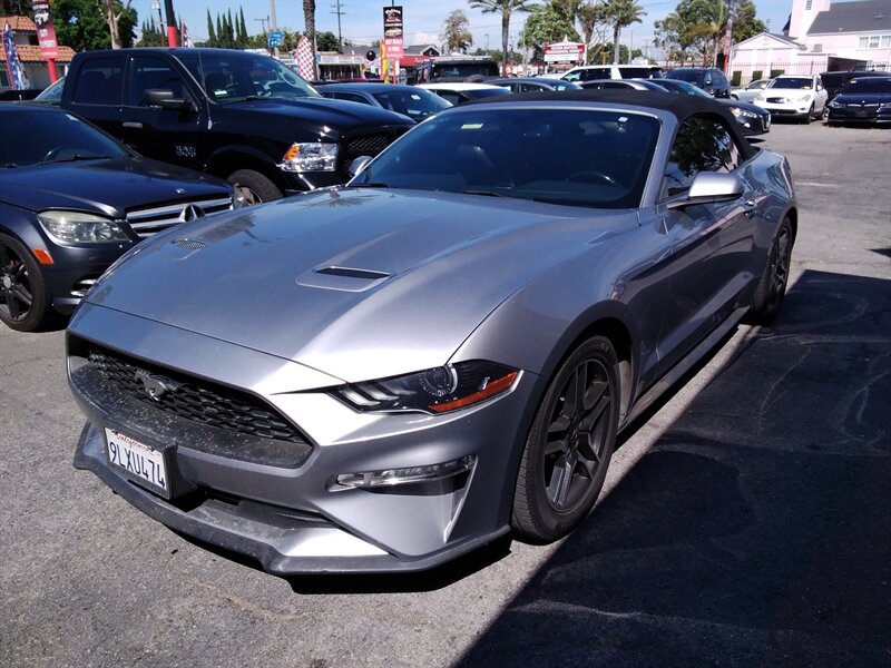 2020 Ford Mustang EcoBoost Premium  
