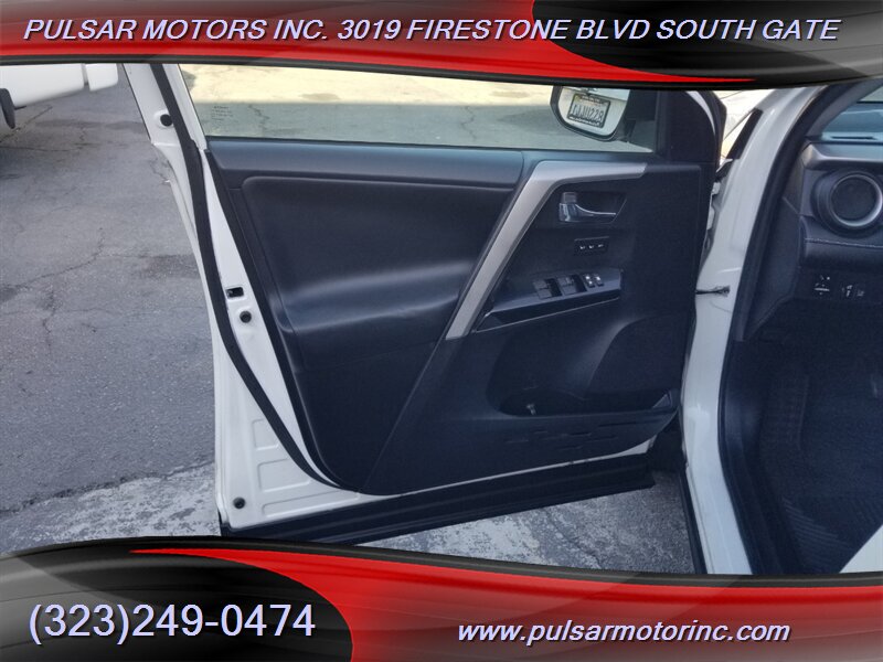 2016 Toyota RAV4 Limited - Photo 5 - South Gate, CA 90280