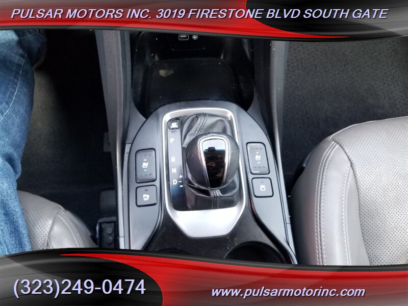 2017 Hyundai SANTA FE SE Ultimate   - Photo 27 - South Gate, CA 90280