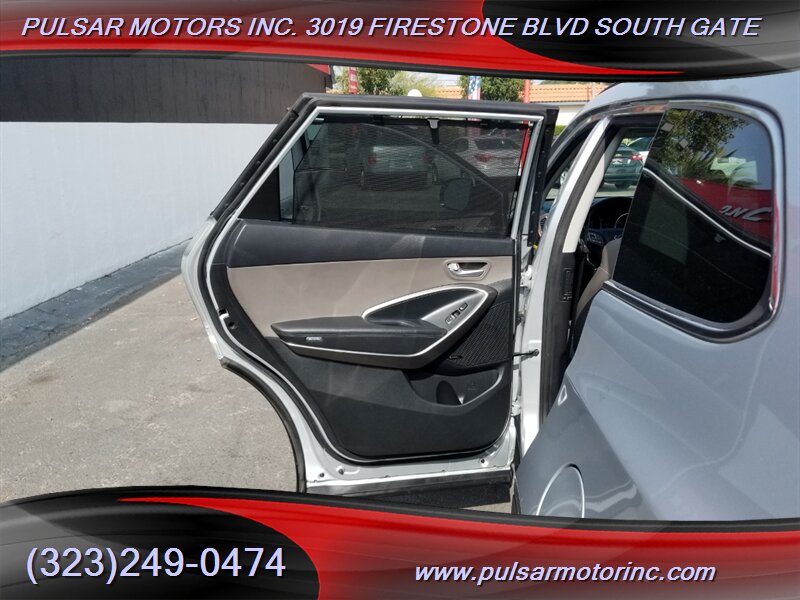 2017 Hyundai SANTA FE SE Ultimate   - Photo 9 - South Gate, CA 90280