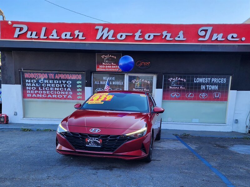 2023 Hyundai ELANTRA SEL  