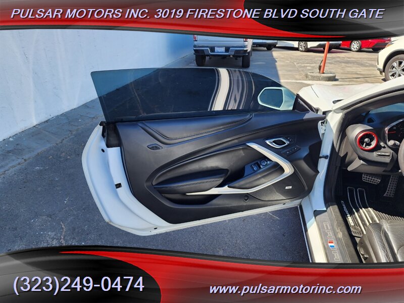 2016 Chevrolet Camaro LT   - Photo 5 - South Gate, CA 90280