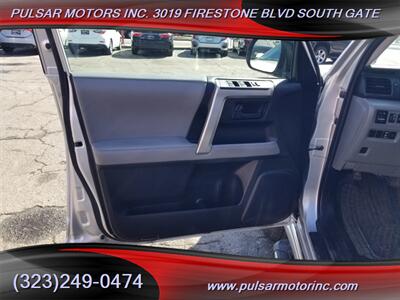 2011 Toyota 4Runner SR5   - Photo 5 - South Gate, CA 90280