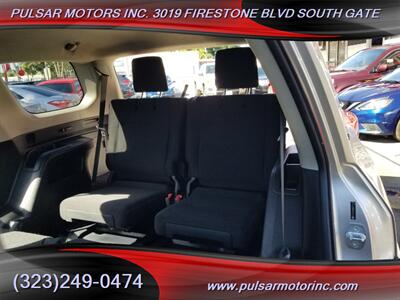 2011 Toyota 4Runner SR5   - Photo 13 - South Gate, CA 90280