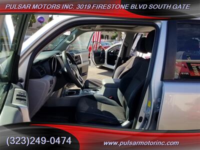 2011 Toyota 4Runner SR5   - Photo 6 - South Gate, CA 90280