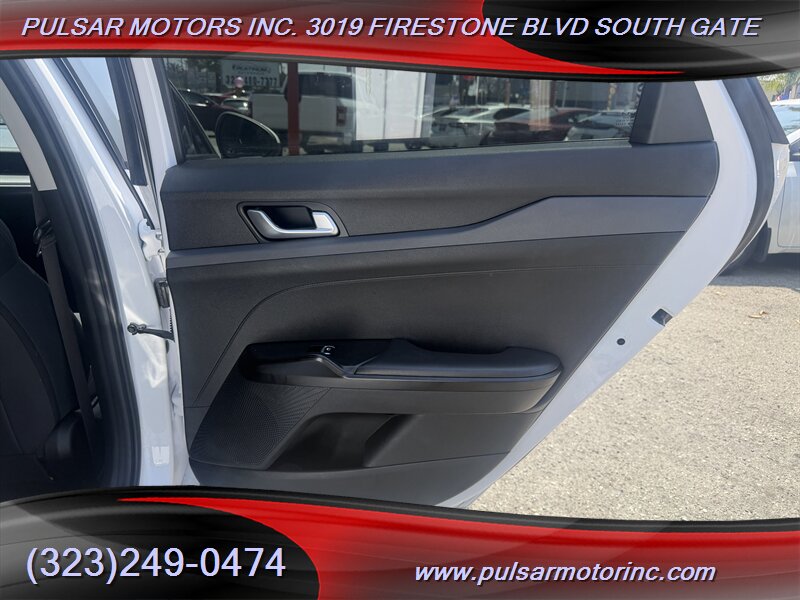 2022 Kia K5 LX - Photo 16 - South Gate, CA 90280