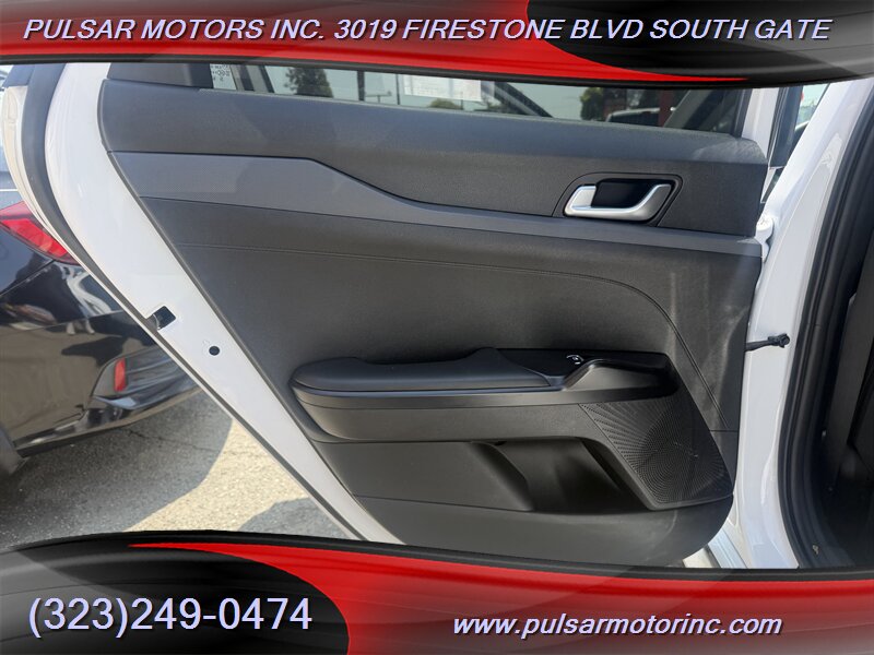 2022 Kia K5 LX - Photo 14 - South Gate, CA 90280