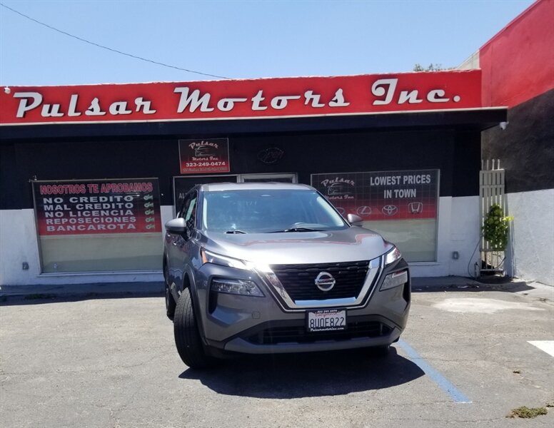 2021 Nissan Rogue SV  