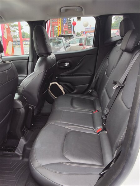 2016 Jeep Renegade Limited - Photo 11 - South Gate, CA 90280